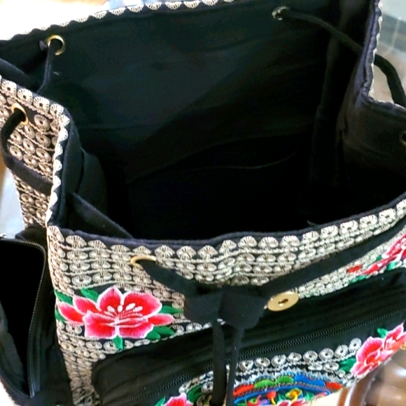 Authentic Mexican back pack - Picture 4 of 6